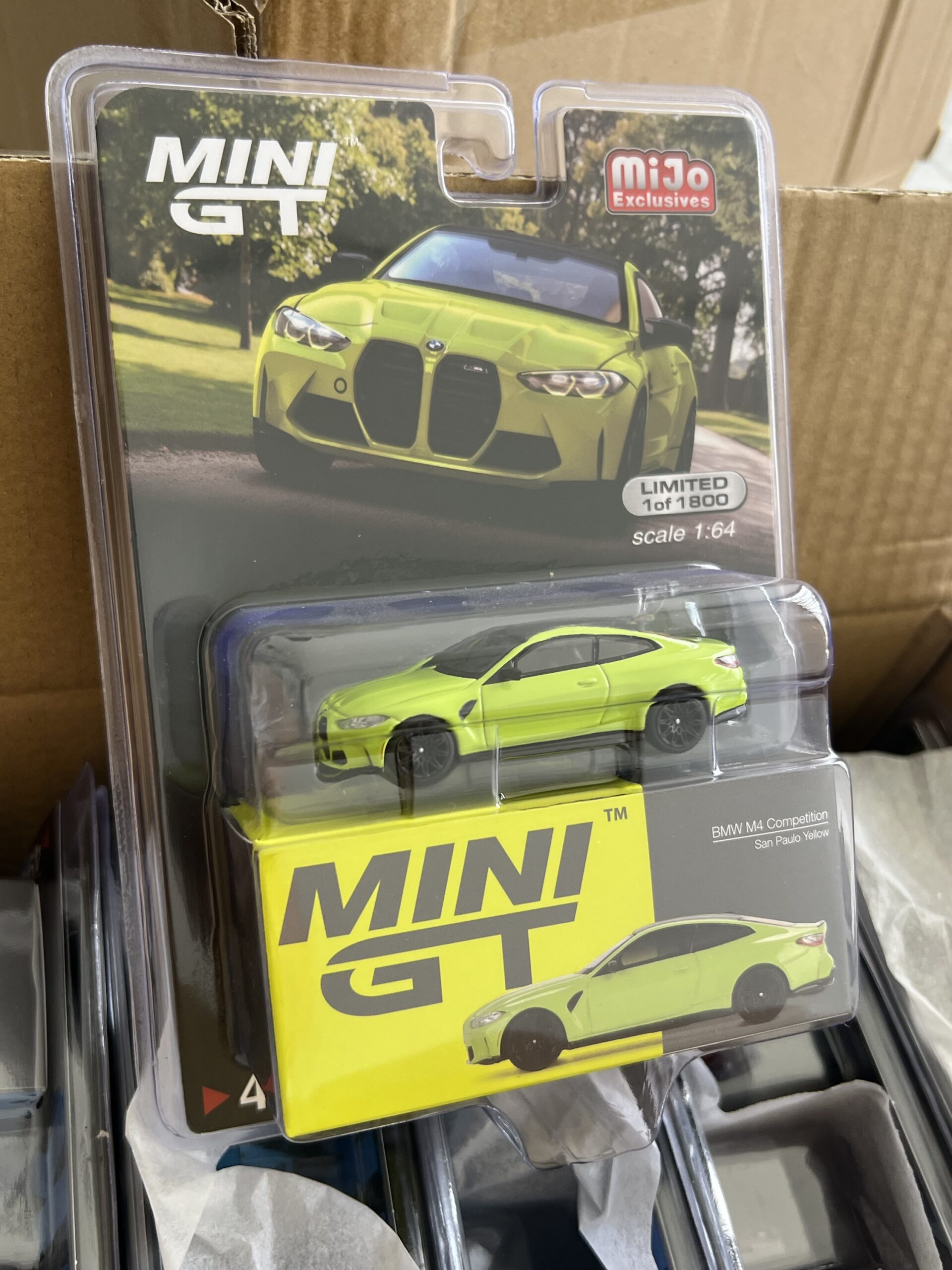 Mini GT 1:64 BMW M4 Competizione (G82) Portimao Blu #845 – Edizione Limitata