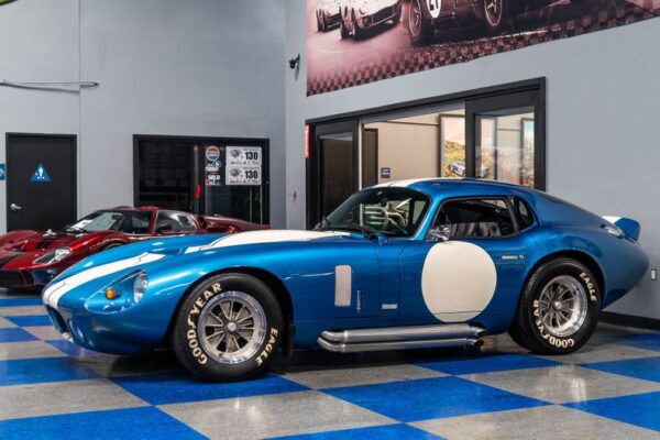 Fine Works 1:64 Ford Shelby Daytona Cobra Azul - Imagen 5