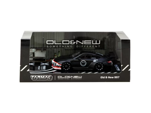 Tarmac Works 1/64 Old & New 997 Matte Black - HOBBY64 - Imagen 2