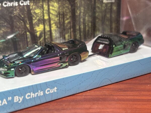 1:64 Finclassically - Honda NSX TRA NSXTRA by Chris Cut Chrome Pearl con accesorios - Imagen 3