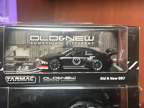 Tarmac Works 1/64 Old & New 997 Matte Black - HOBBY64