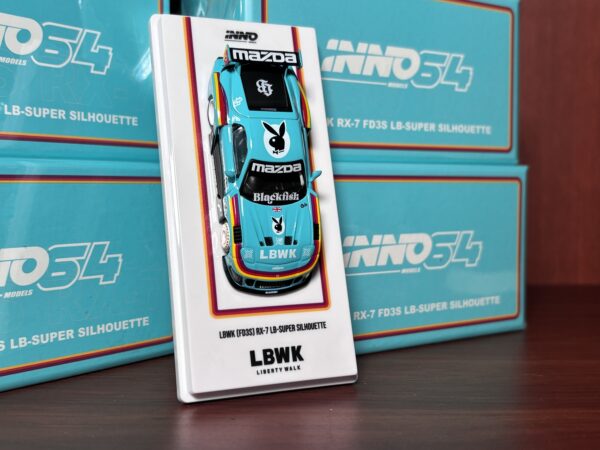 Mazda RX-7 LBWK FD3S Liberty Walk Beijing Hobby Expo Special Edition Inno64 1/64 scale - Imagen 4