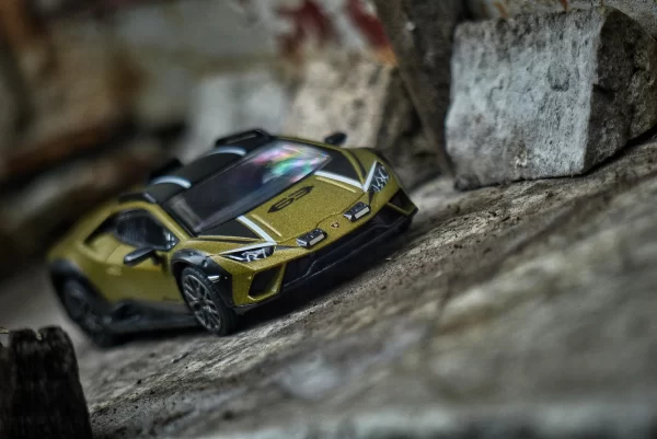 *PREORDEN* Mini GT 1:64 Lamborghini Huracán Sterrato – Verde Gea Matt