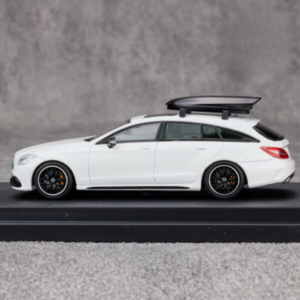 1:64 Boss Machine CLS 63 AMG Shooting Break White - Imagen 3