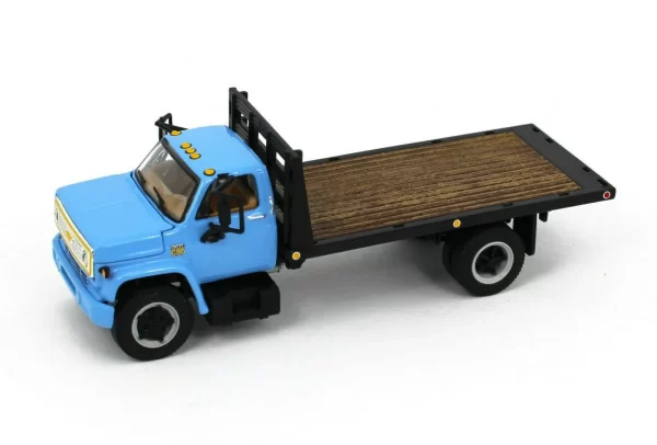 1:64 DCP *BLUE & BLACK* Chevrolet C65 - Imagen 2