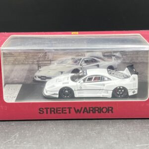 Street Warrior 1:64 F40 LBWK Blanco