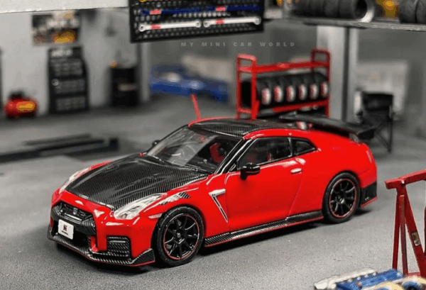 INNO64 1:64 Nissan GT-R (R35) NISMO Rojo - Imagen 5