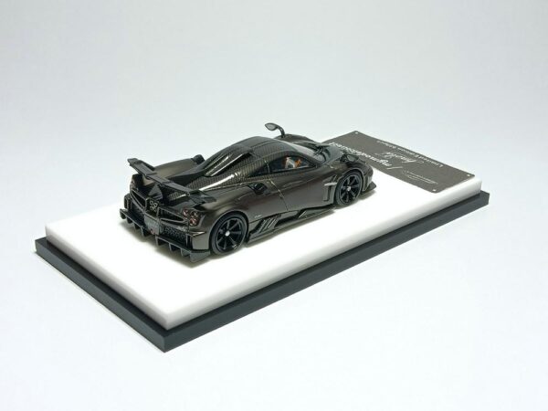 *PREORDEN* Model Collect 1:64 Pagani Imola V12 Gris/Fibra de carbono - Imagen 3
