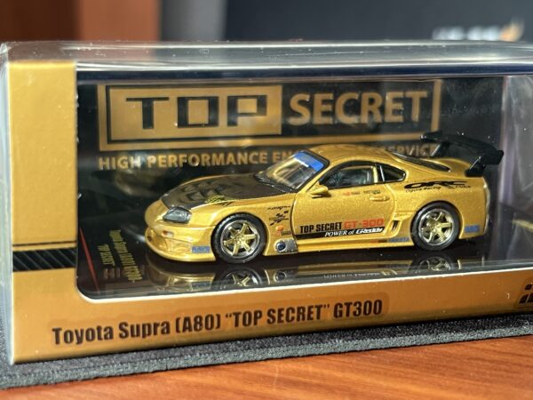 INNO64 1:64 Toyota Supra (A80) TOP SECRET GT300 by "Smokey" Nagata in Gold