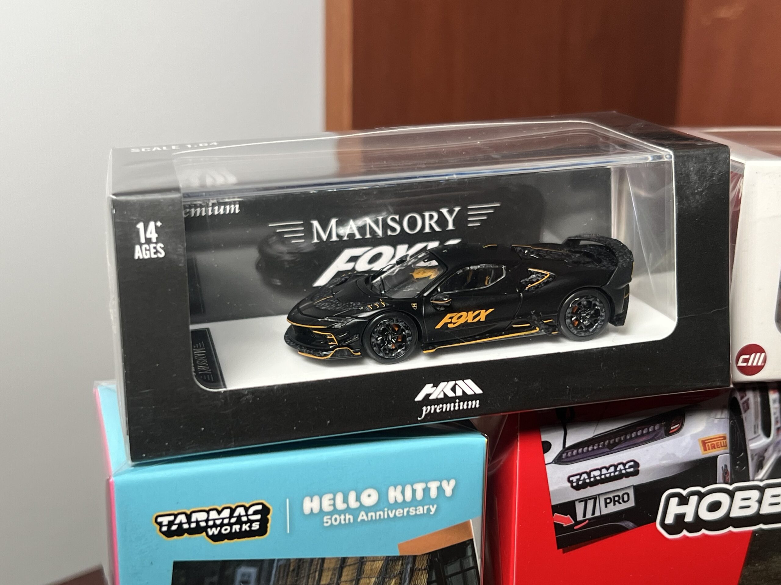 HKM 1/64 Mansory Ferrari SF90 F9XX Black Coupe