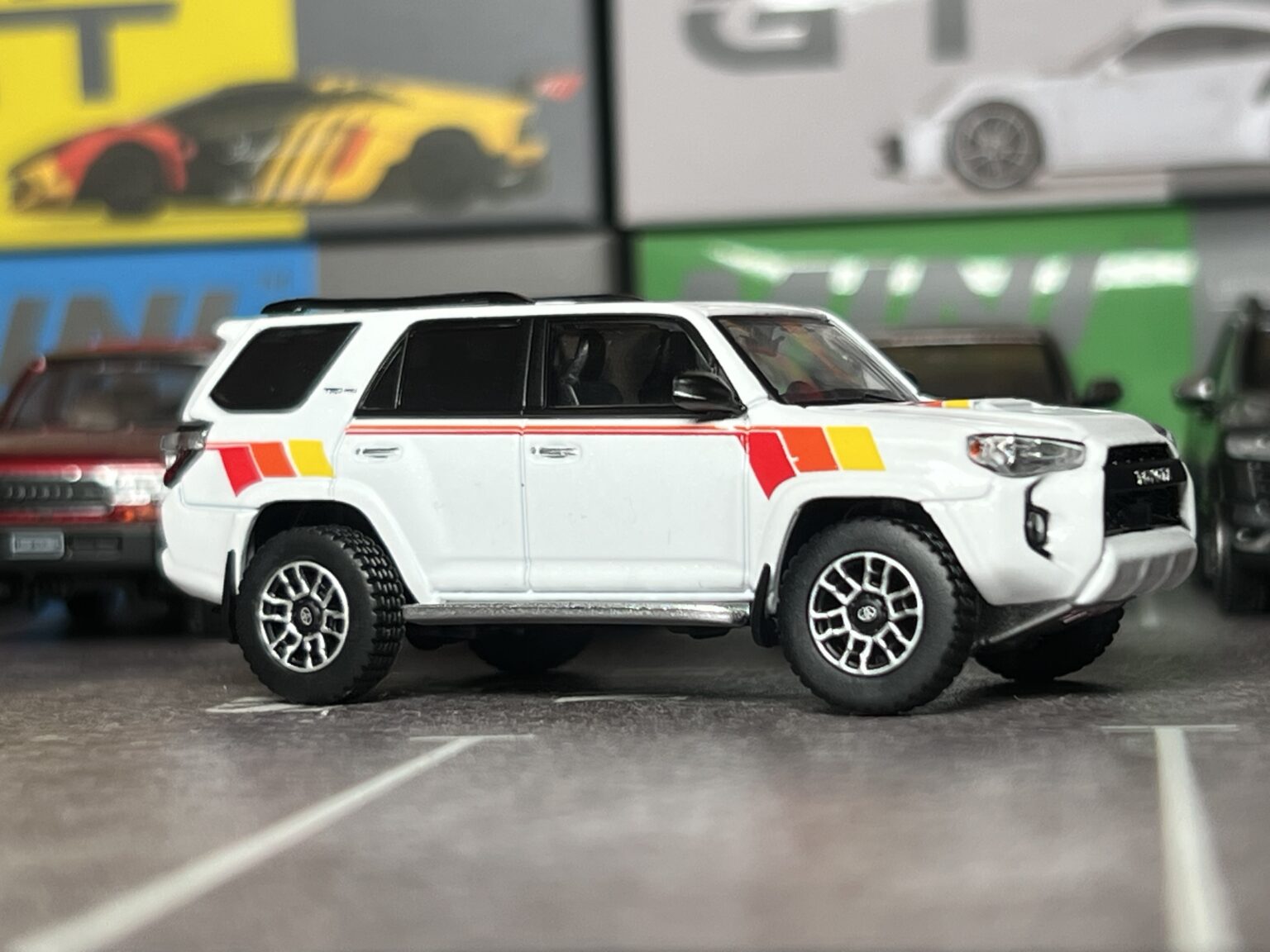 1/64 GCD Toyota 4Runner TRD Pro | HW Bogotá