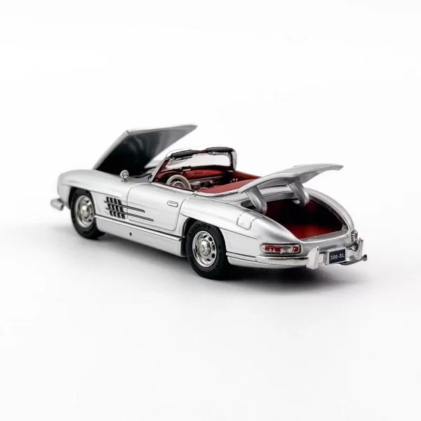 YS 1/64 Scale Mercedes-Benz 300SL Roadster Silver - Imagen 4