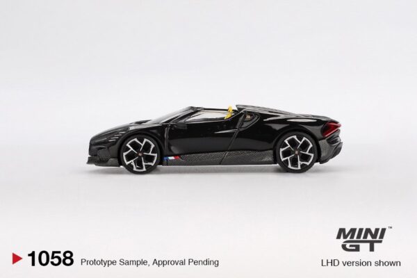 *PREORDEN* Bugatti W16 Mistral Black - Imagen 3