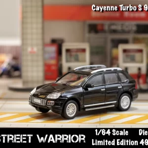 Street Warrior 1:64 Porsche Cayenne Turbo S 957 Negra