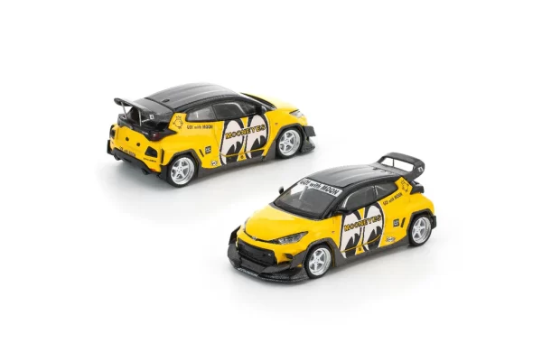 *PREORDEN* Pop Race 1/64 Pandem Yaris Mooneyes - Imagen 2