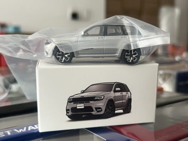 JKM 1:64 Jeep Grand Cherokee