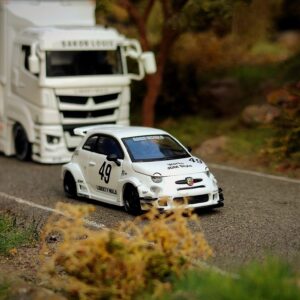 *EN CAMINO* Mini GT 1:64 LB-WORKS x Abas Works ABARTH 595 Gara White