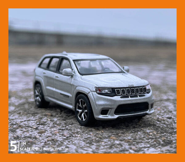 JKM 1:64 Jeep Grand Cherokee - Imagen 3