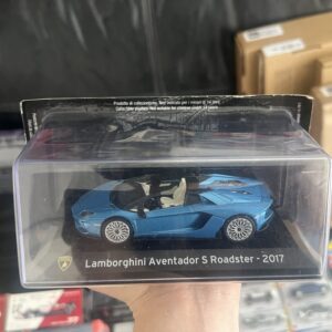 Lamborghini Aventador S Roadster 1:43