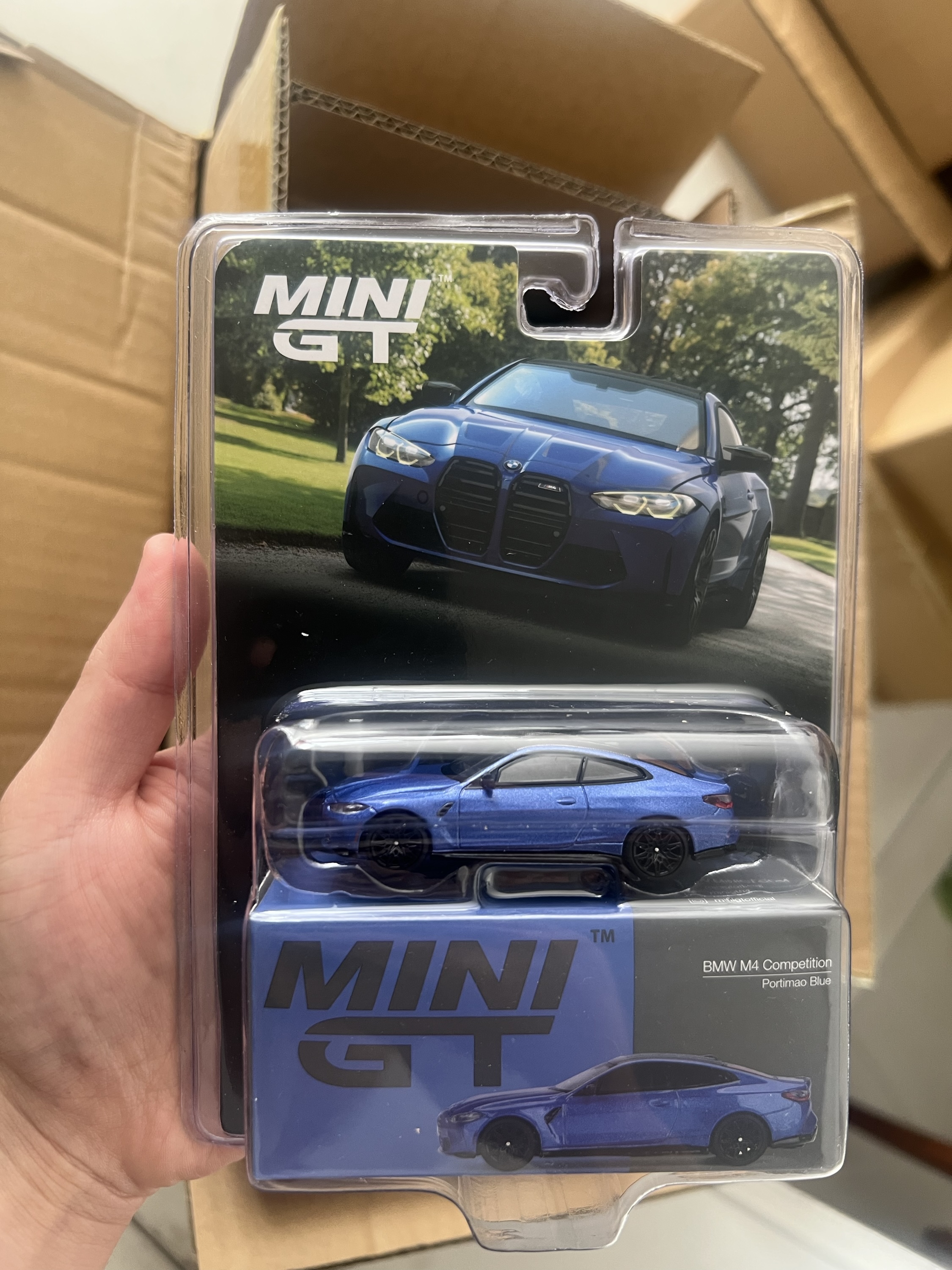 Mini GT 1:64 BMW M4 Competition (G82) – Portimao Blue- Limited Edition