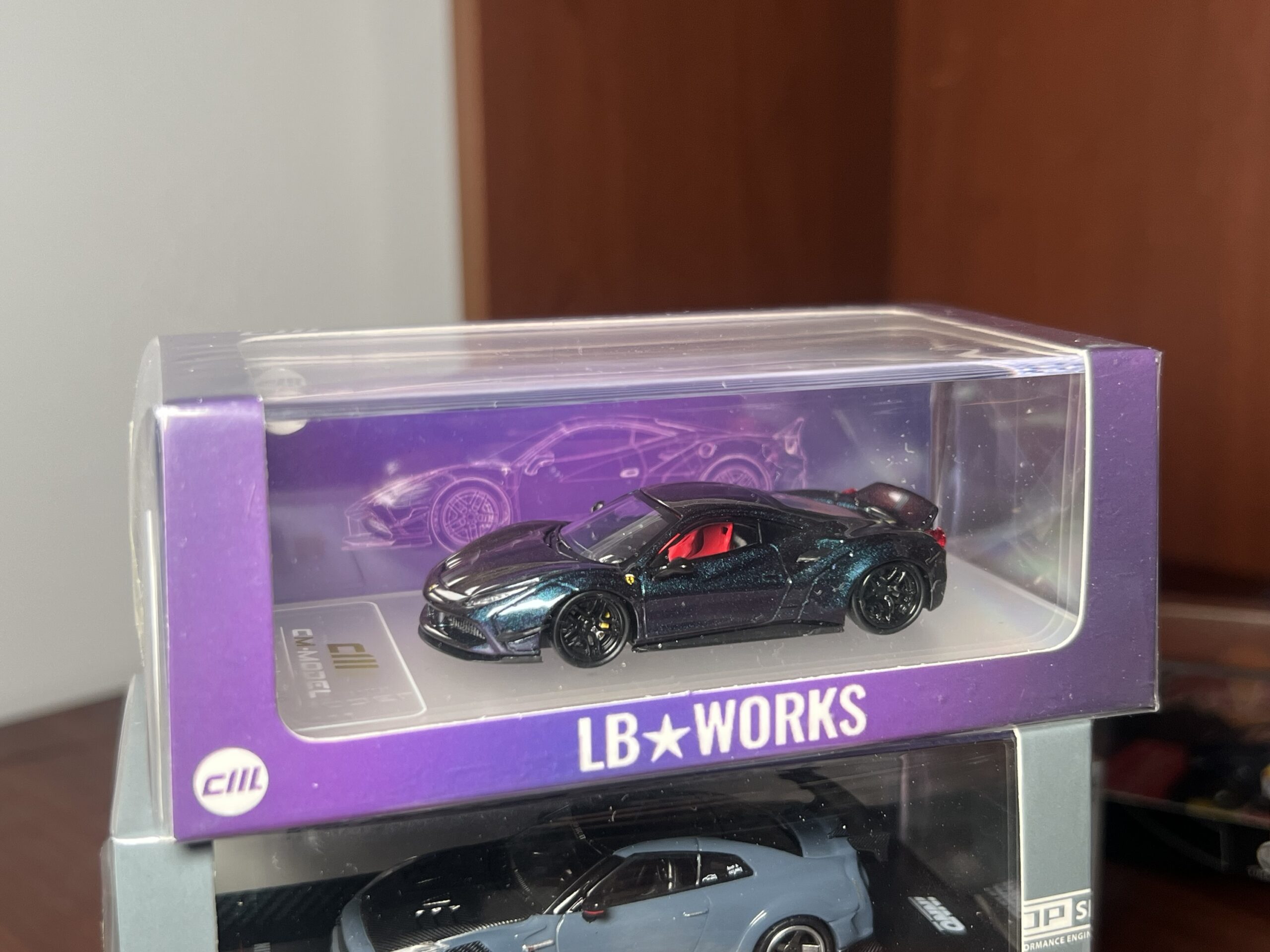CM Model 1/64 Scale Ferrari 488 LBWK Chameleon - Imagen 2