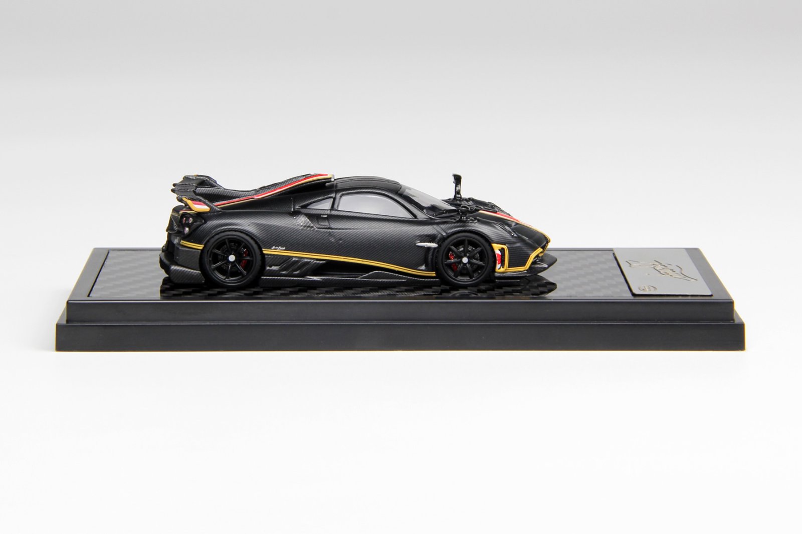 *PREORDEN* Pagani Imola Matte Black Carbon - Imagen 7