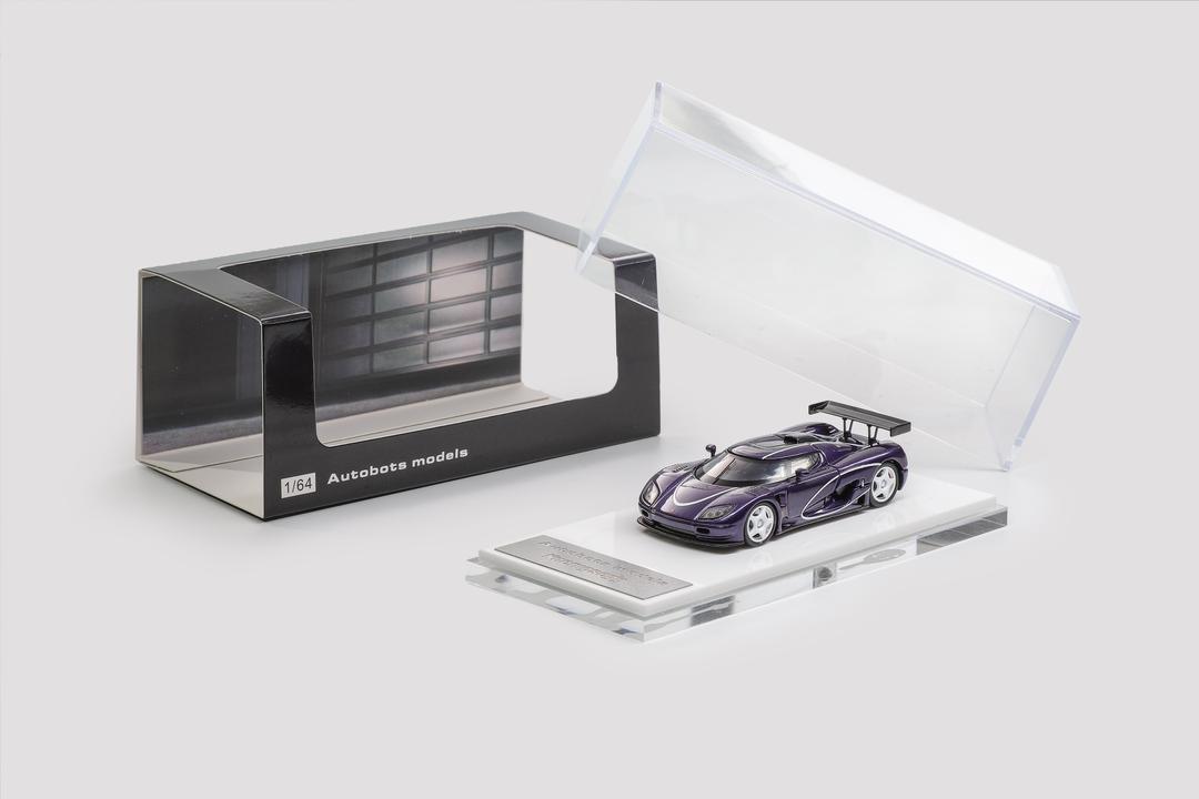 AUTOBOTS 1:64 Koenigsegg CCGT Morado