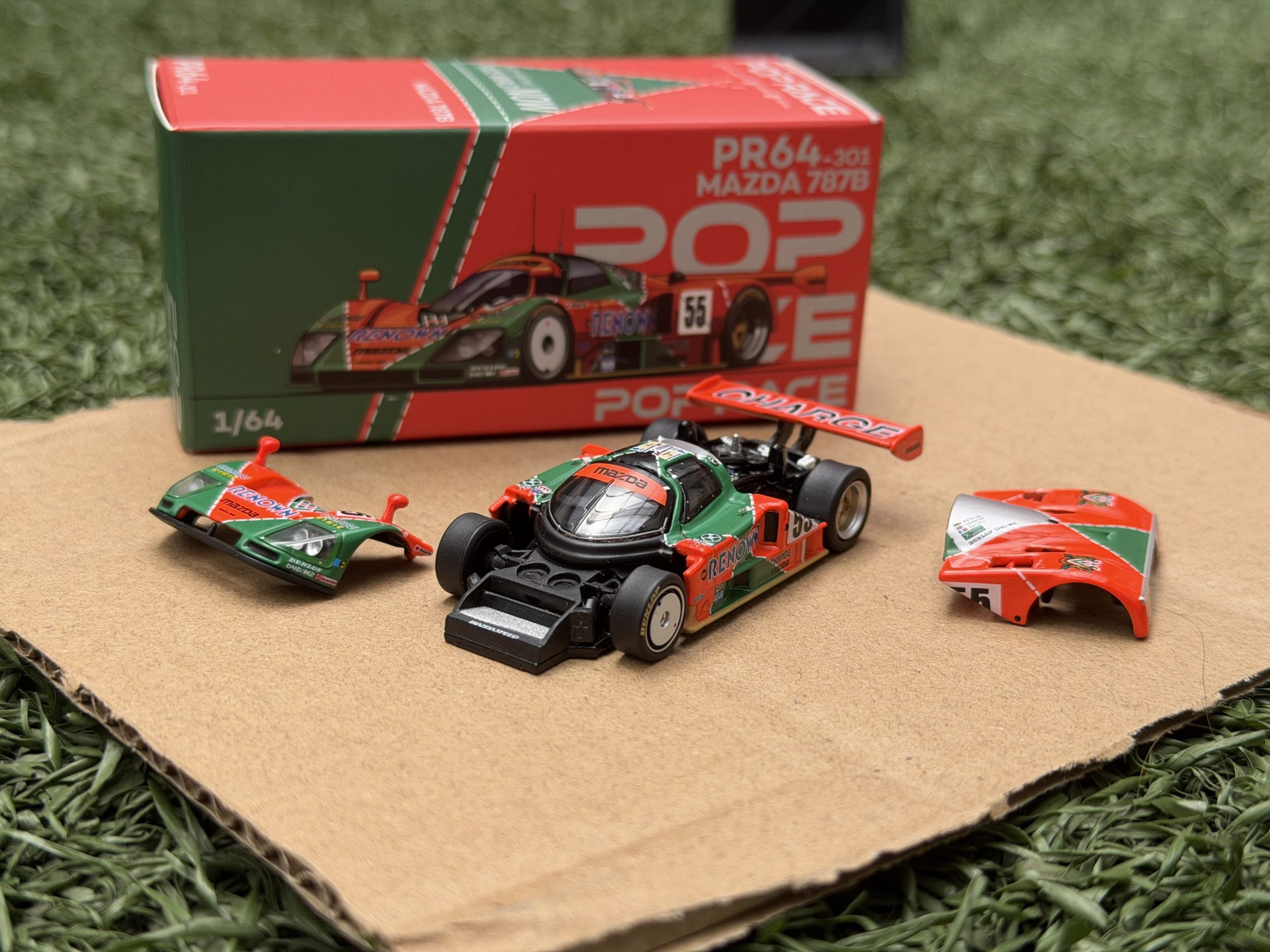 Pop Race 1:64 Mazda 787B 1991 (Ganador de las 24 hrs de Le Mans) 🔥 - Imagen 5