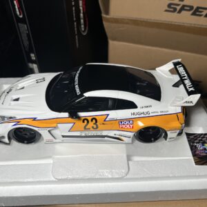 Top Speed 1:18 Nissan LB-Silhouette WORKS GT 35GT-RR Ver.1 RHD (Right Hand Drive) #23 White with Yellow Stripes "LB Racing" en resina