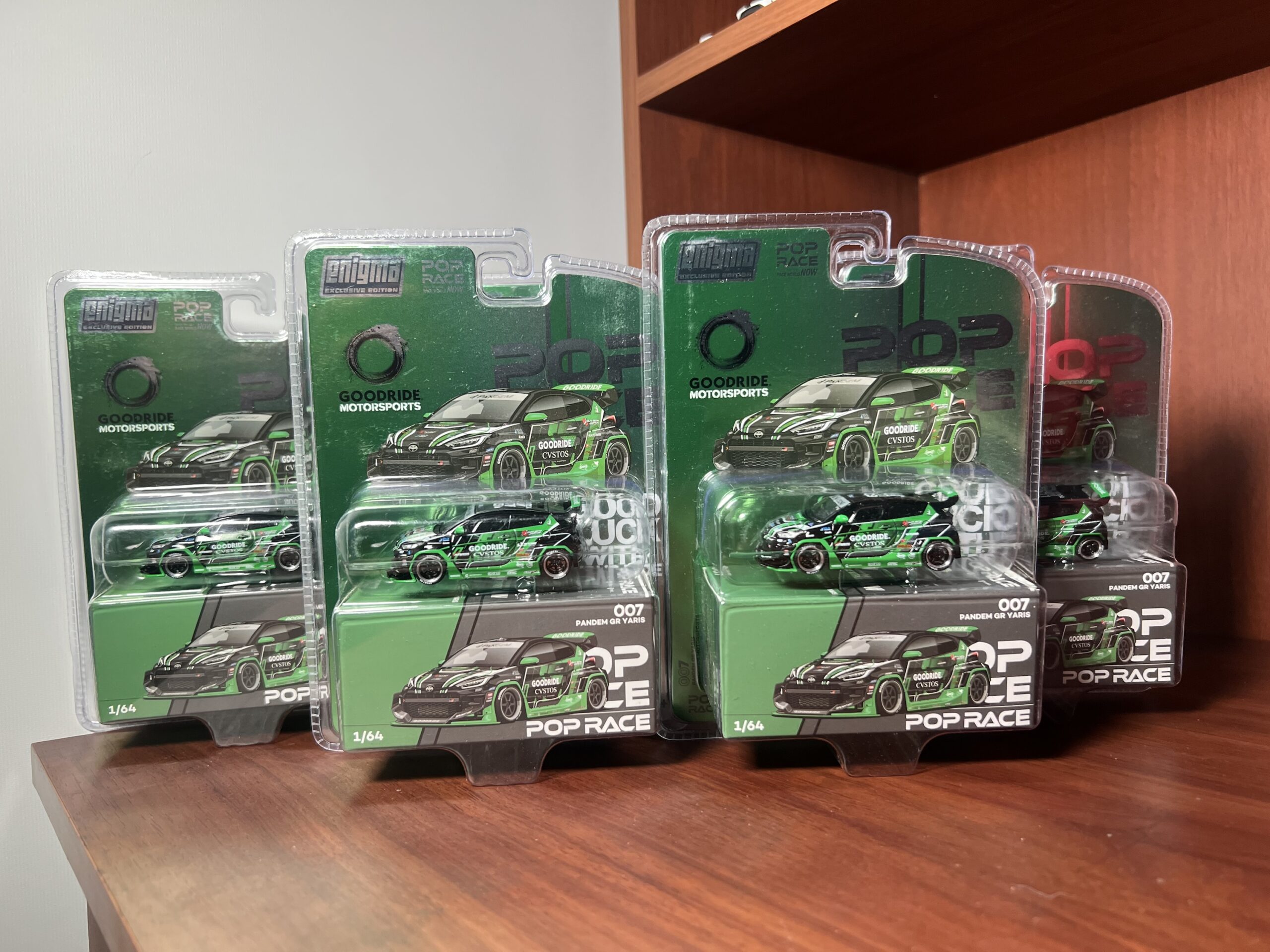 Pop Race 1/64 Pandem GR Yaris MotorSports - Imagen 3