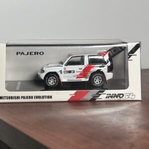 Inno64 1:64 Mitsubishi Pajero Evolution "RALLIART" White