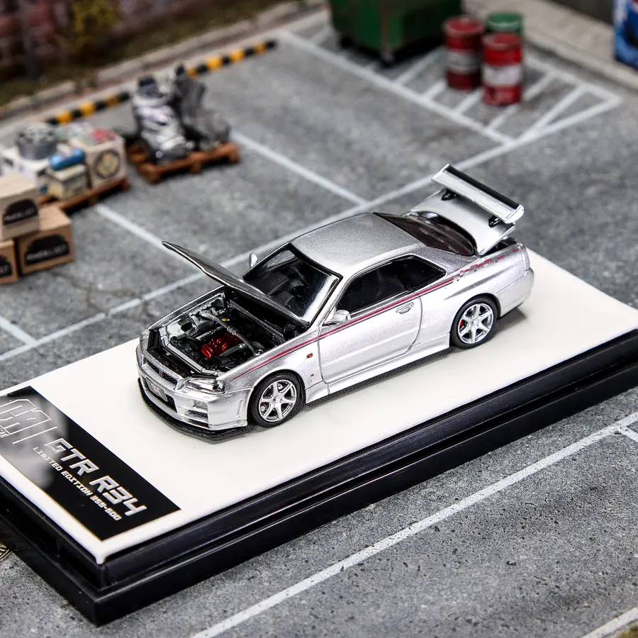 Cool Art 1:64 Nissan Skyline R34 Gris con apertura de capó - Imagen 4