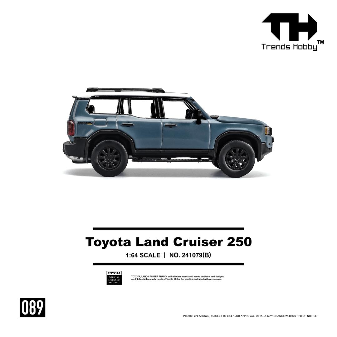 Trends Hobby 1/64 Toyota Land Cruiser 250 Blue - Imagen 4