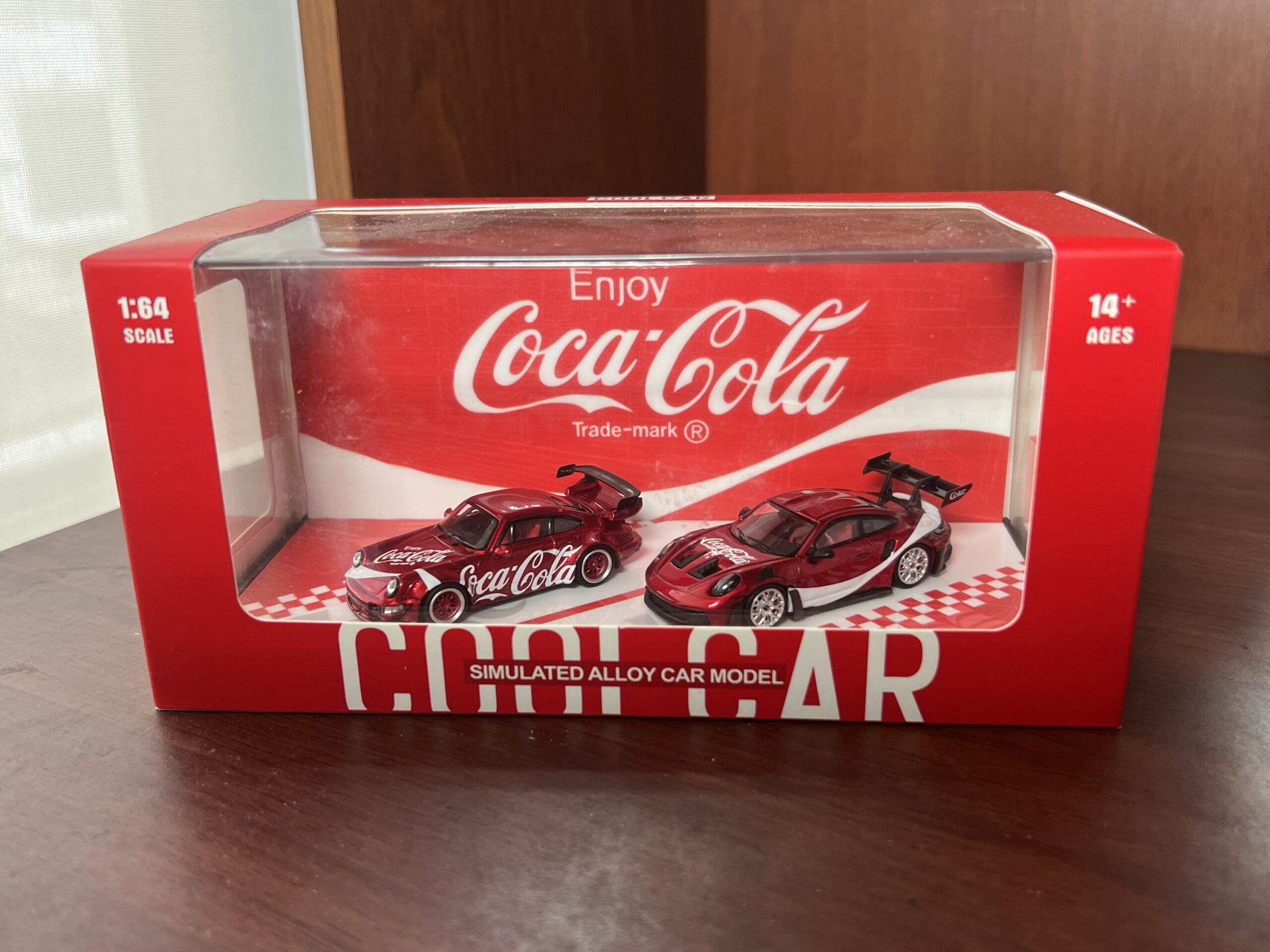 Cool Car 1:64 Porsche RWB 964 y 911 GT3 RS992 Coca-Cola