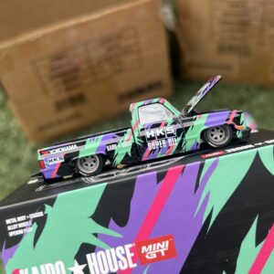 MINI GT x Kaido House 1/64 Chevrolet Silverado KAIDO HKS V1