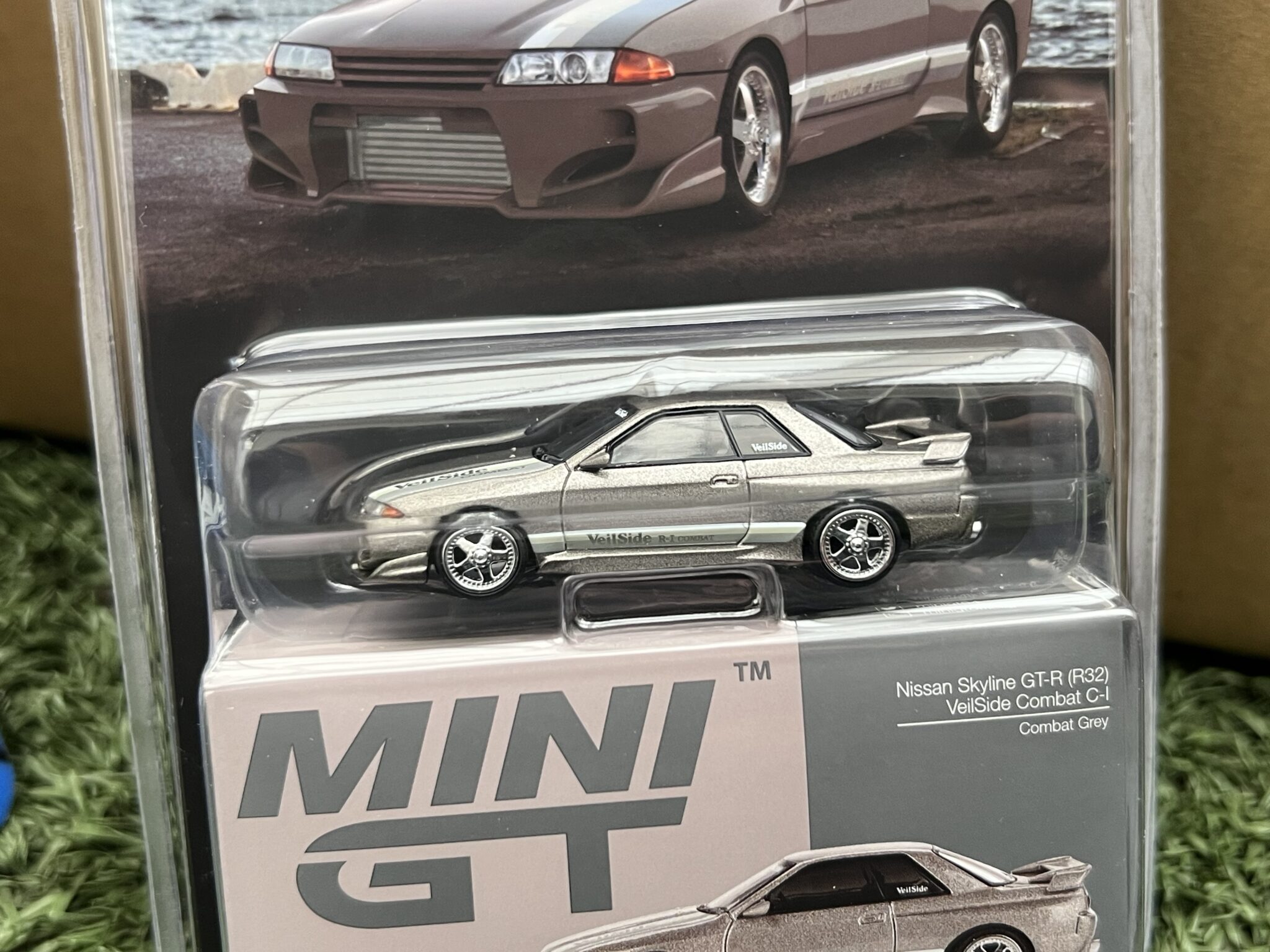 Mini GT 1:64 Nissan GT-R (R32) Veilside Combat, Modello #971, Limited Edition 2025