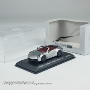 MINICHAMPS 1:64 PORSCHE 911 (992.2) CARRERA GTS CABRIOLET - 2025 - SILVER METALLIC