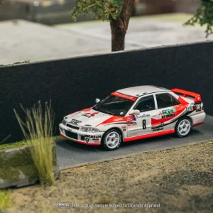 Tarmac Works 1/64 Mitsubishi Lancer Evolution Rallye Monte-Carlo 1993 #8 - GLOBAL64