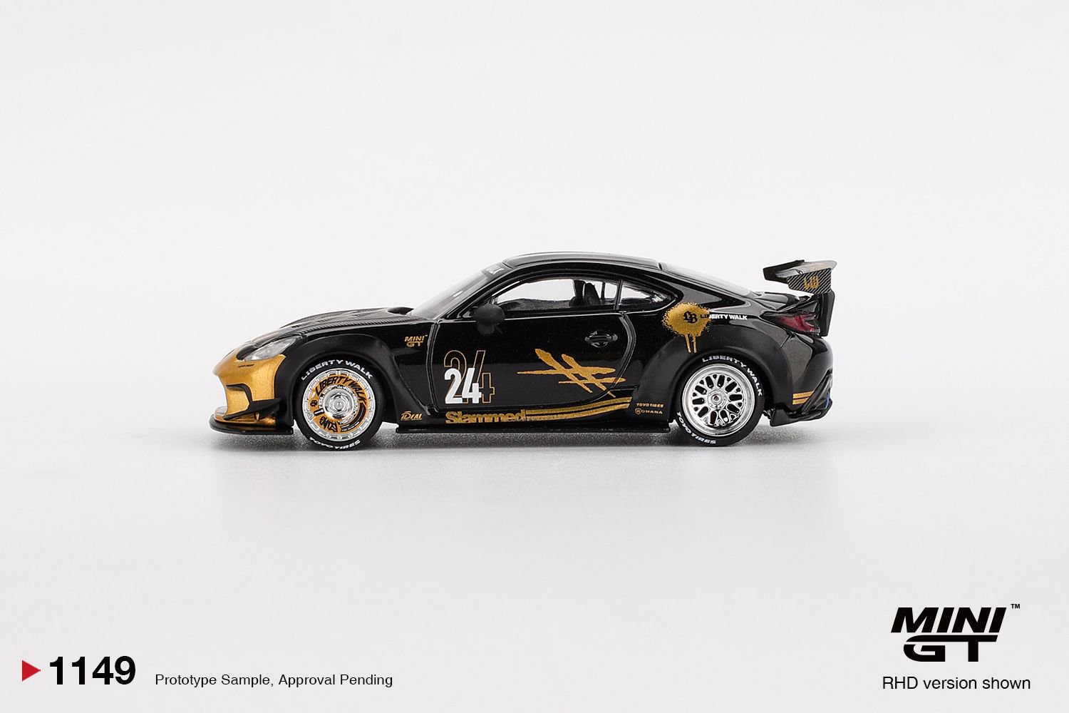 Mini GT 1:64 Toyota GR86 LB★Nation Black / Gold - Imagen 3