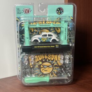 M2 Machines 1/64 Model Kit Volkswagen 1953 Beetle Deluxe