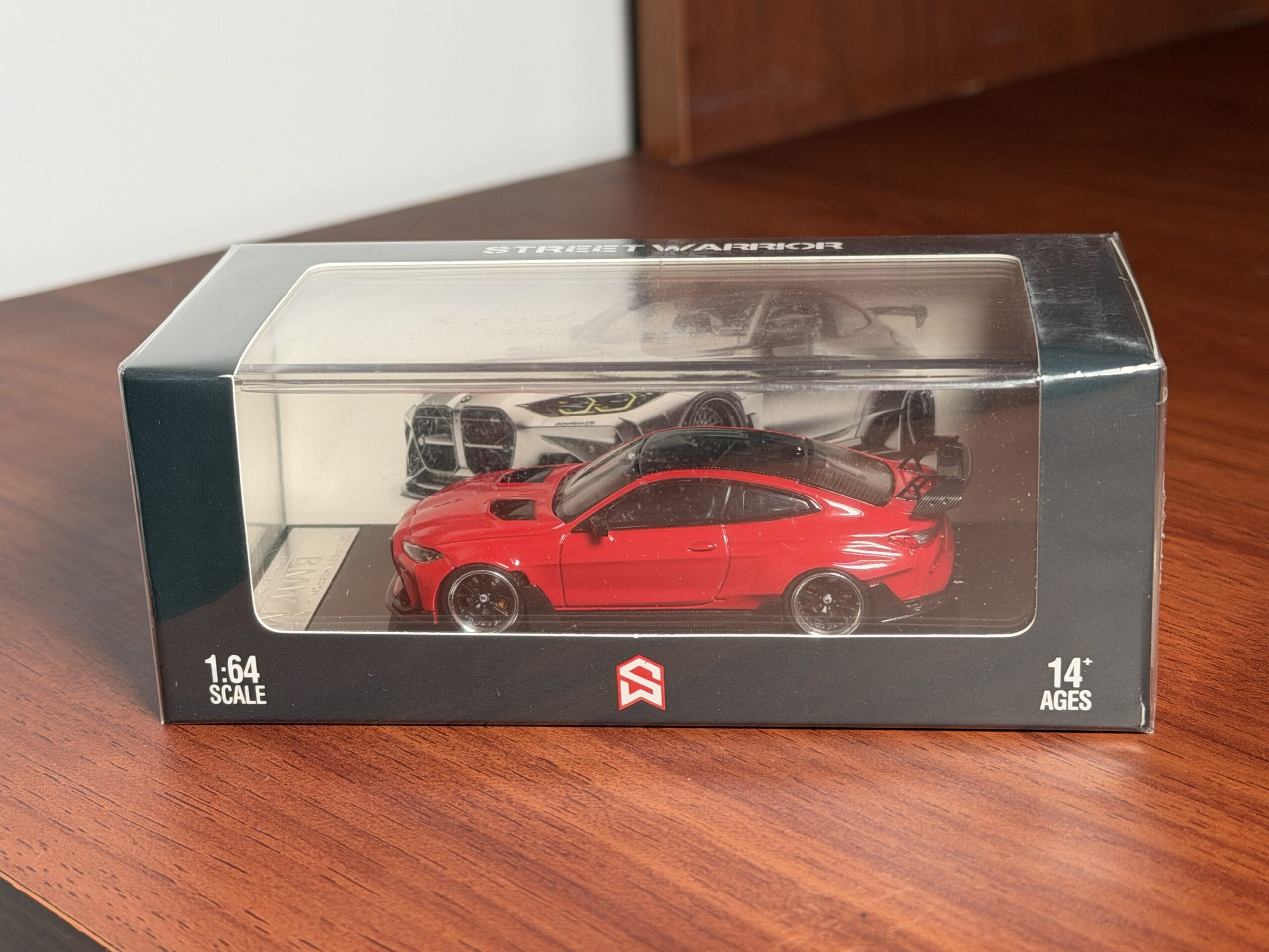 Street Weapon 1:64 BMW M4 G82 Adro Bodykit (Naranja o Verde) - Imagen 12