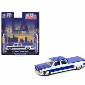 M2 Machines 1:64 1977 Chevrolet Cheyenne Super 30 LA White+Blue