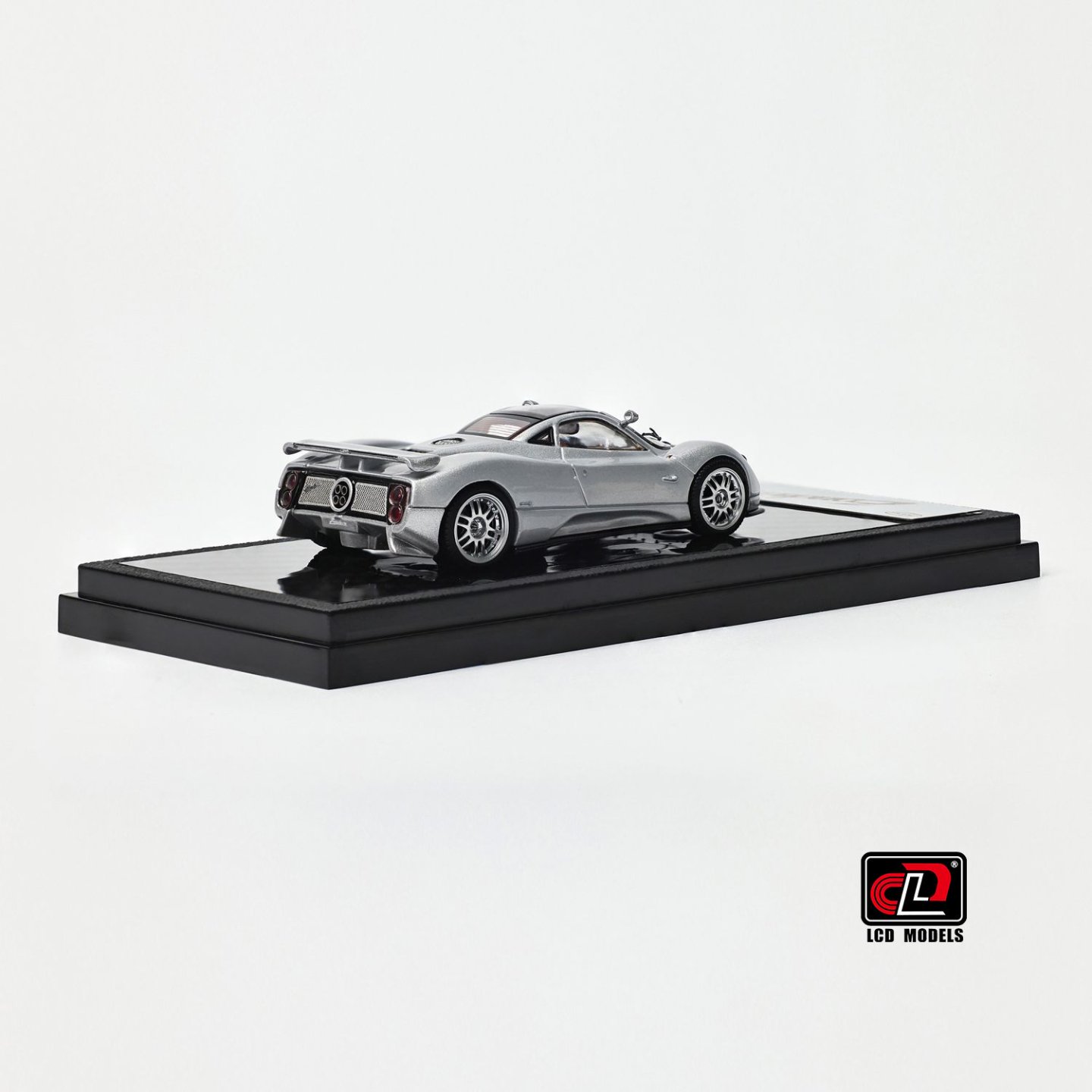 *PREORDEN* LCD 1:64 Pagani Zonda Plata - Imagen 3