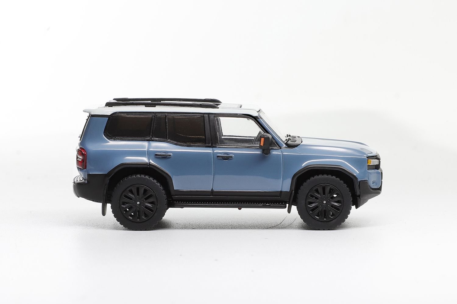 GCD 1:64 Toyota Prado 250 Azul - Imagen 5
