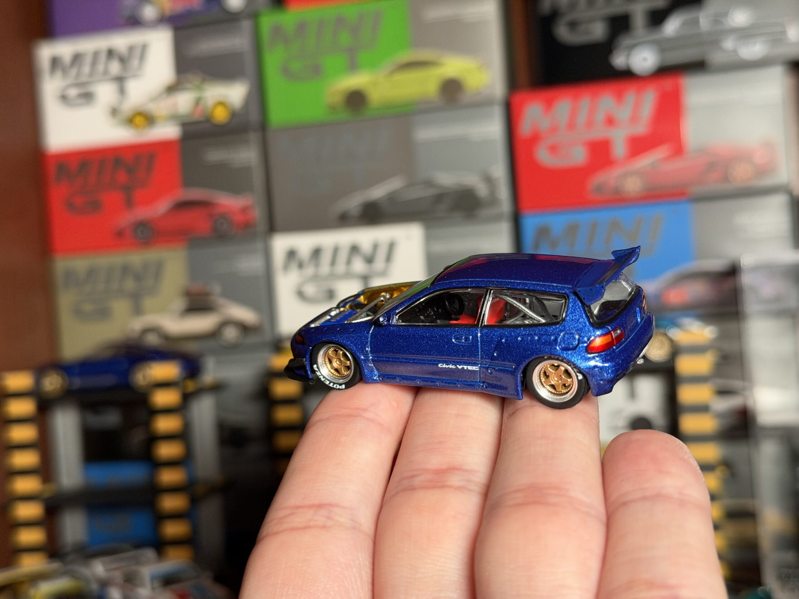 POPRACE 1/64 PANDEM CIVIC EG6 METALLIC BLUE CON CAPÓ ABIERTO - Imagen 7