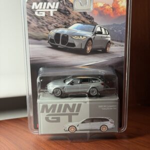 *CHASE* Mini GT 1:64 BMW M3 Competition Touring Brooklyn – Grey