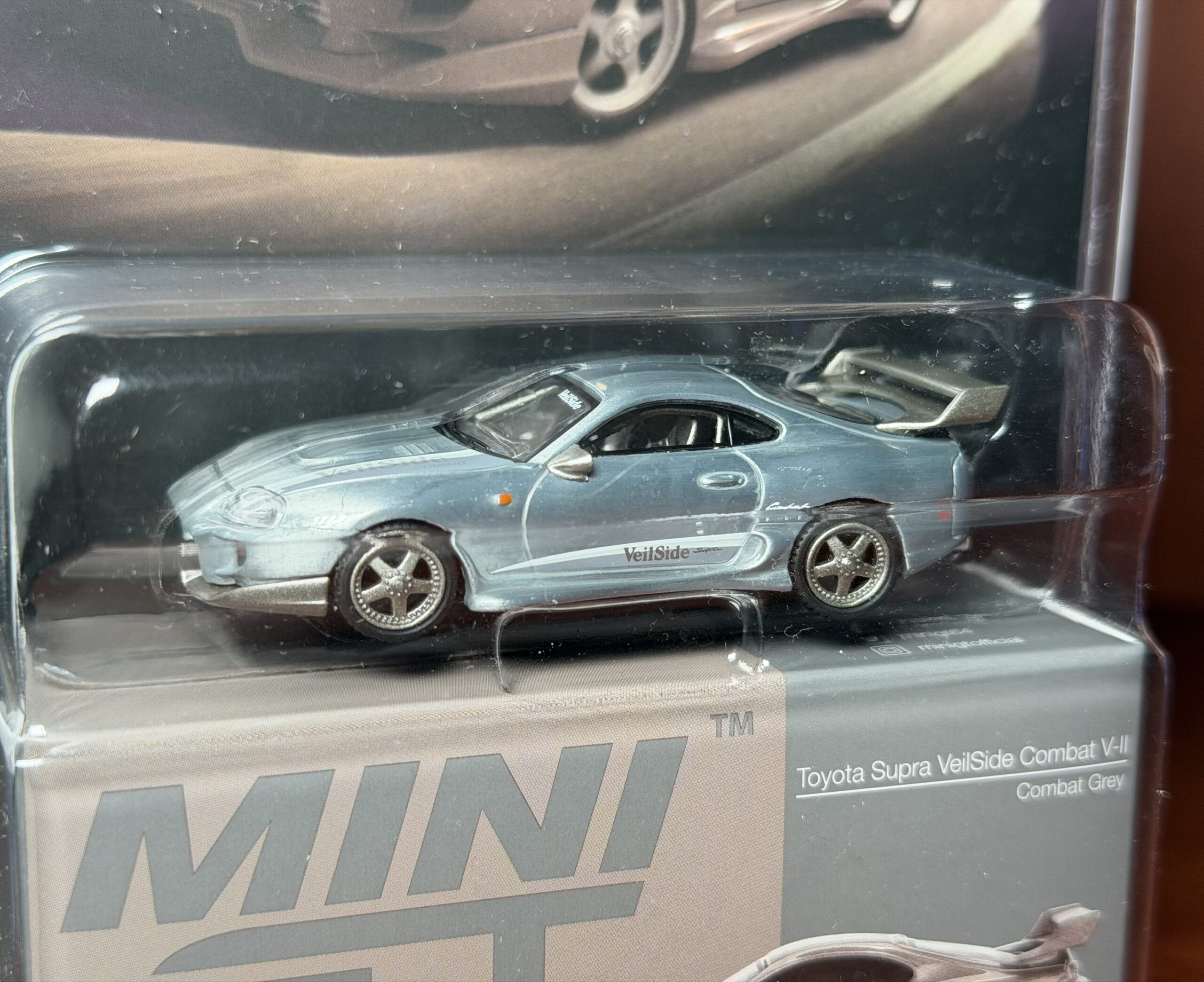 *CHASE* Mini GT 1:64 Toyota Supra VeilSide Combat V-II – Combat Grey - Imagen 2