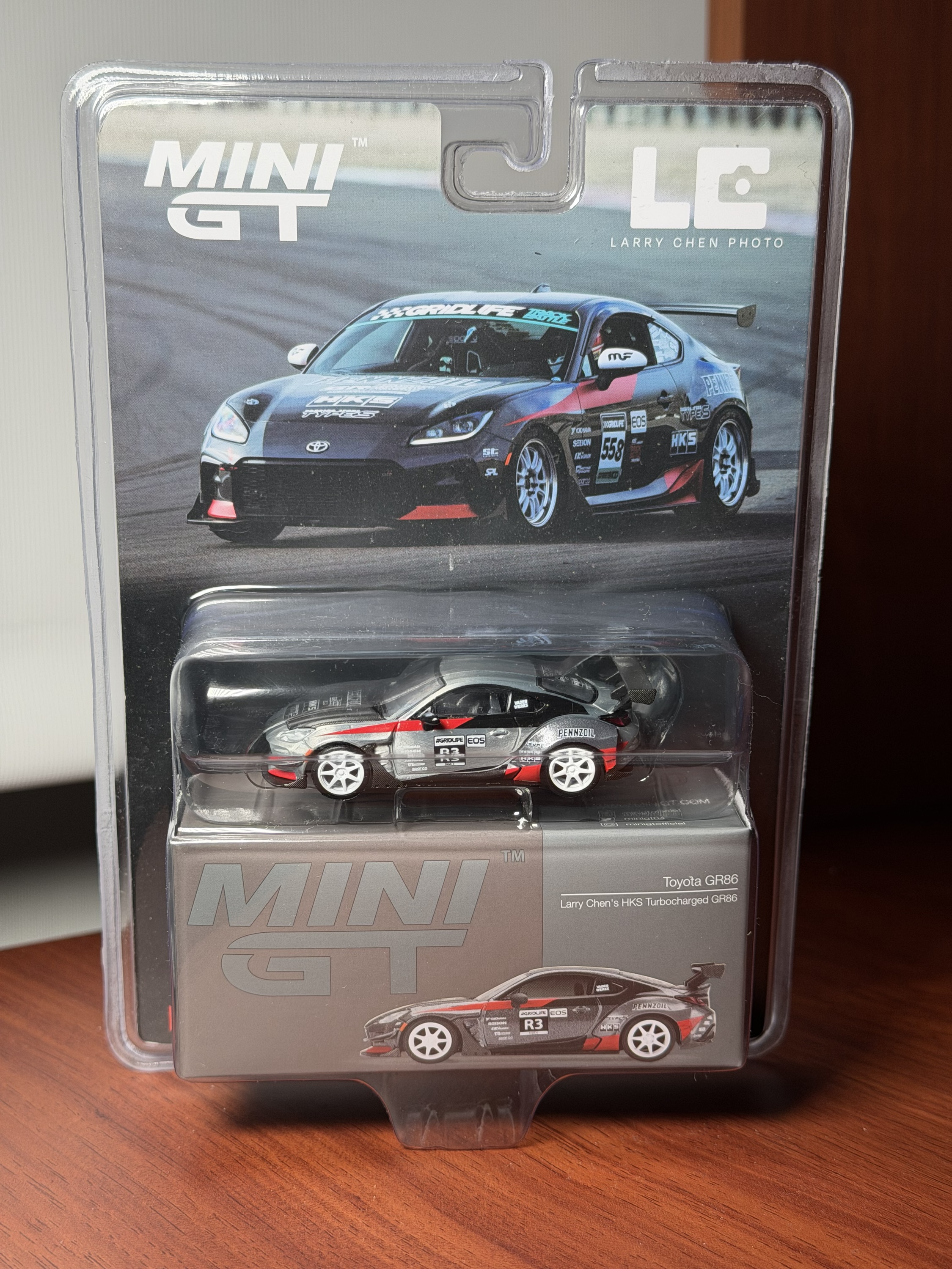 *CHASE* Mini GT 1:64 Toyota GR86  Larry Chen’s HKS Turbocharged GR86 – Grey