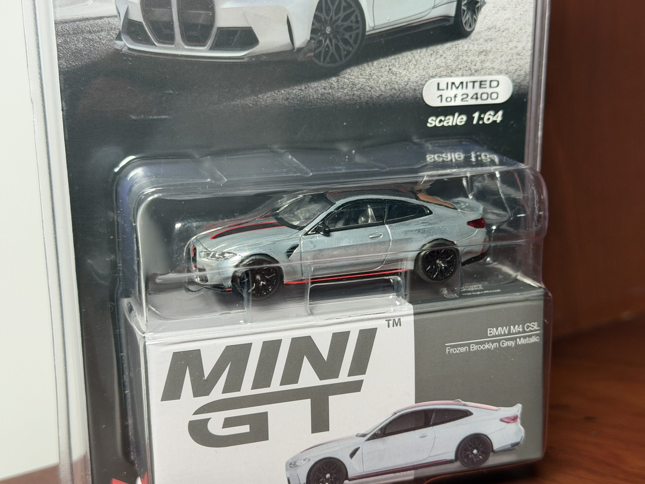 *CHASE* Mini GT 1:64 BMW M4 CSL (G82) – Frozen Brooklyn Grey Metallic - Imagen 2