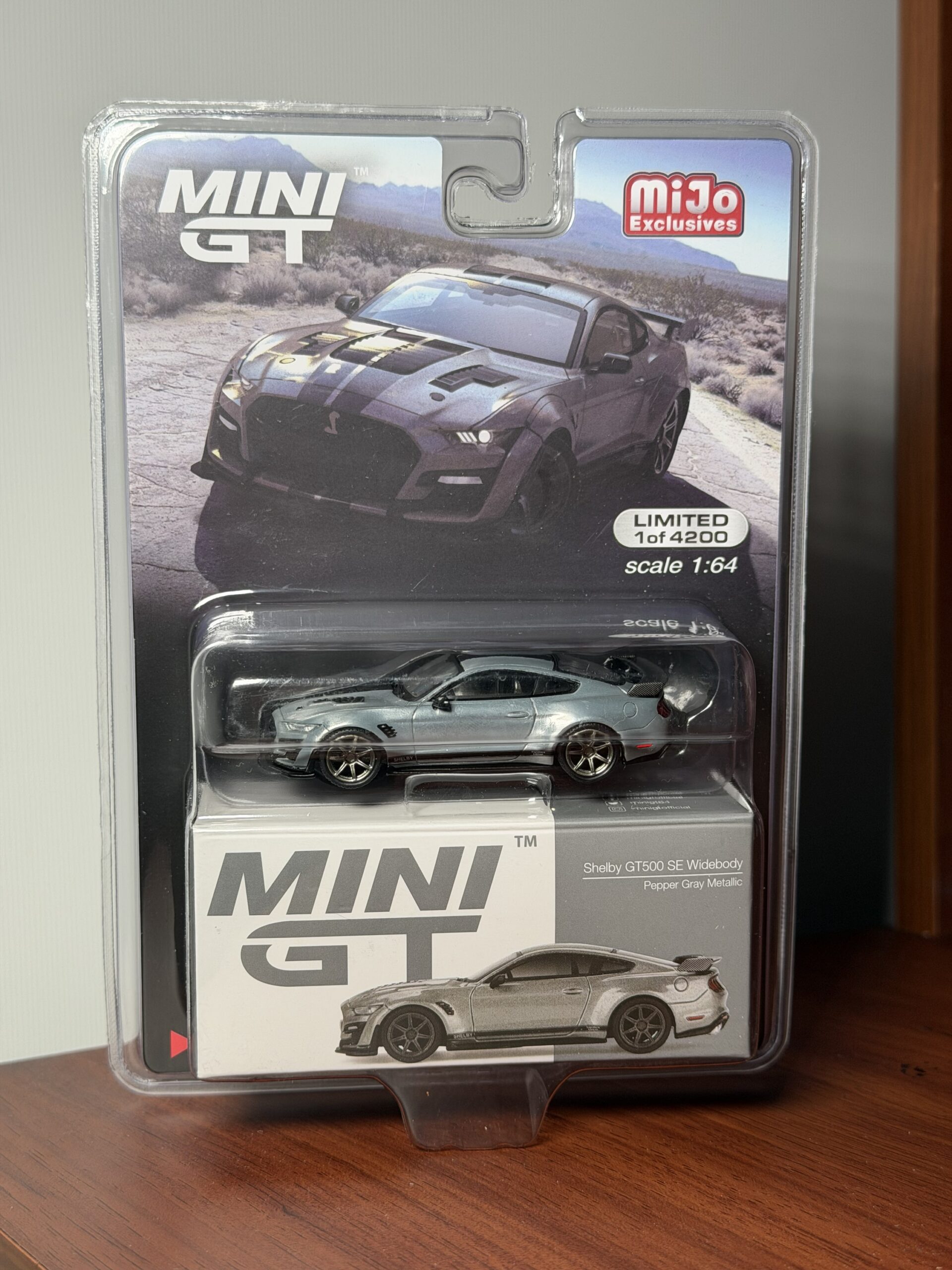 *CHASE* Mini GT 1:64 Shelby GT500 SE Widebody – Pepper Gray Metallic